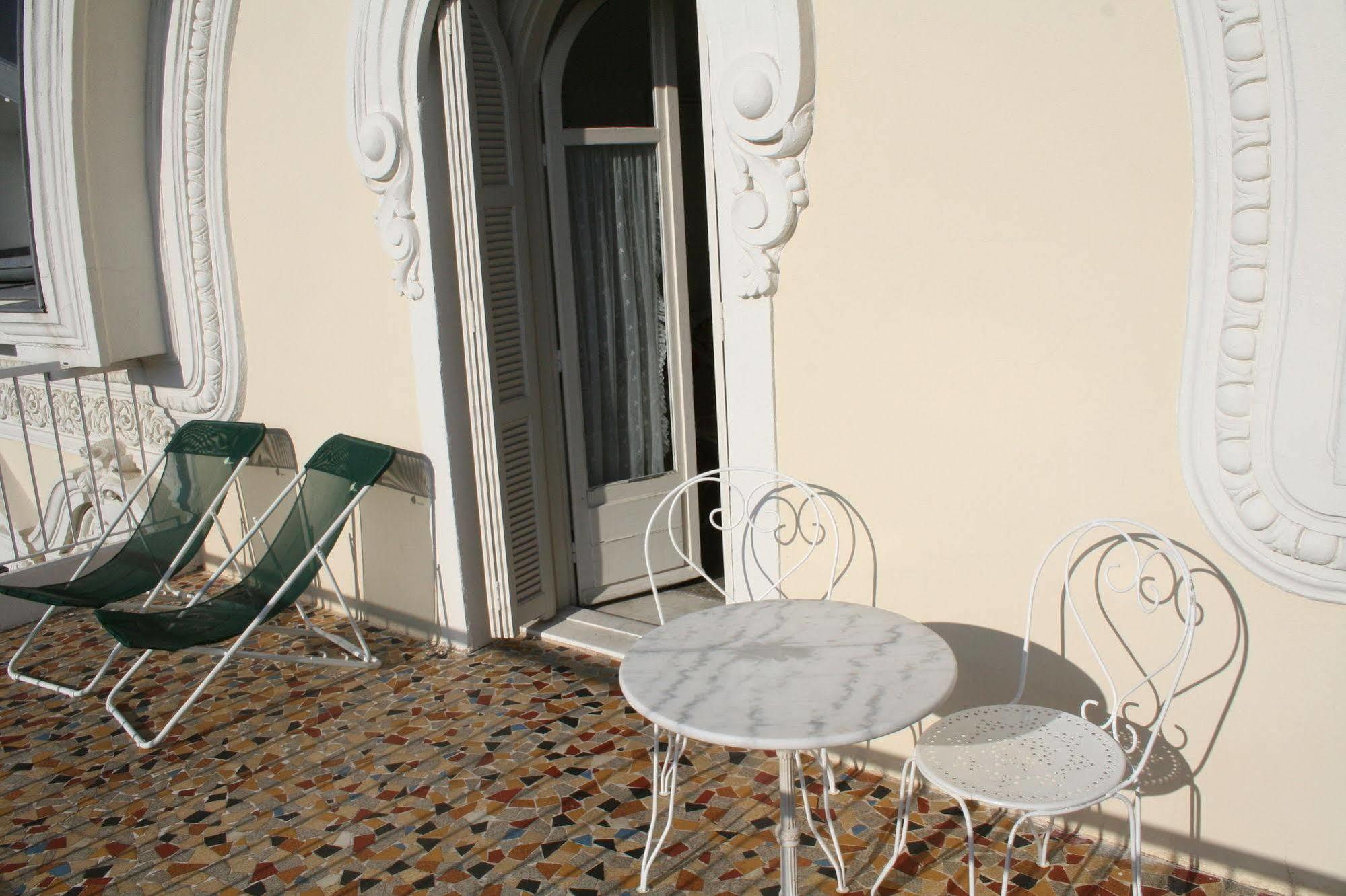 Residence La Villa Leonie Ніцца Екстер'єр фото